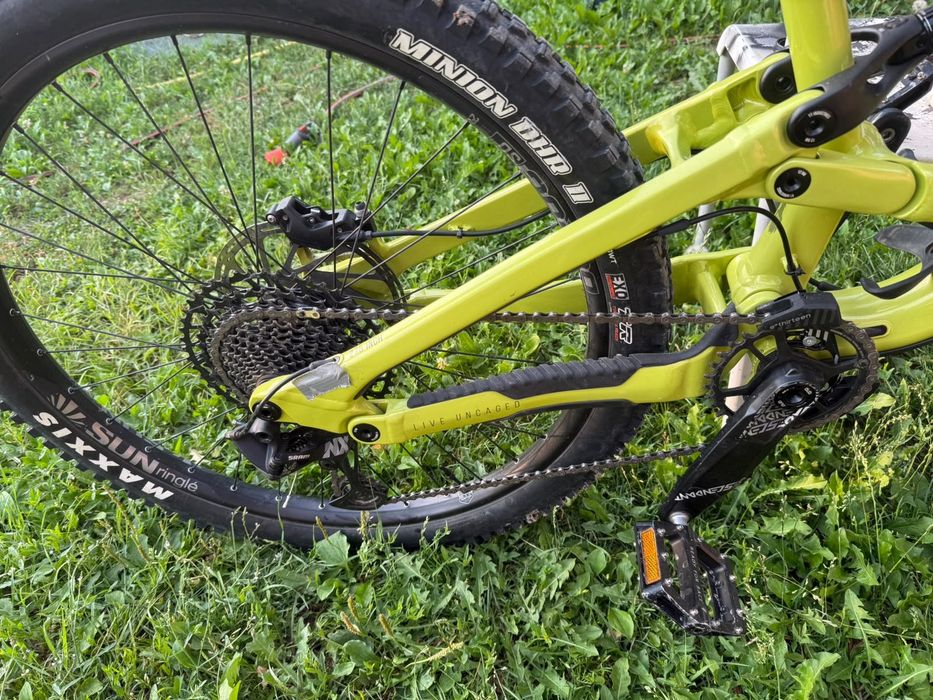 Downhill велосипед Capra