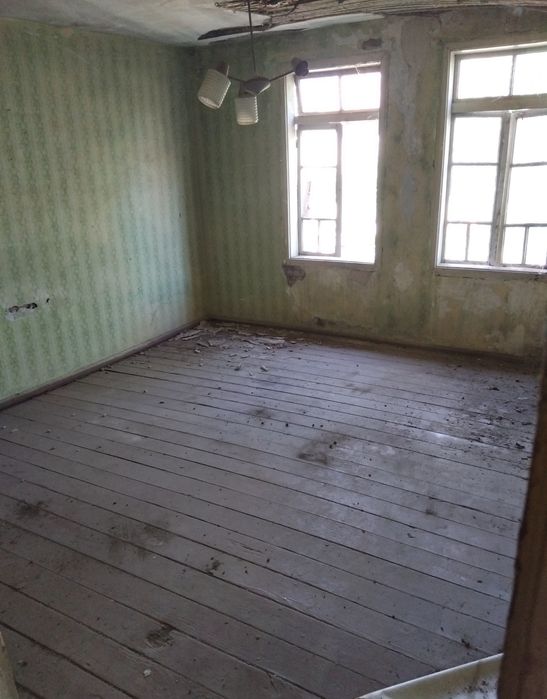 Продава къща в гр.Дупница