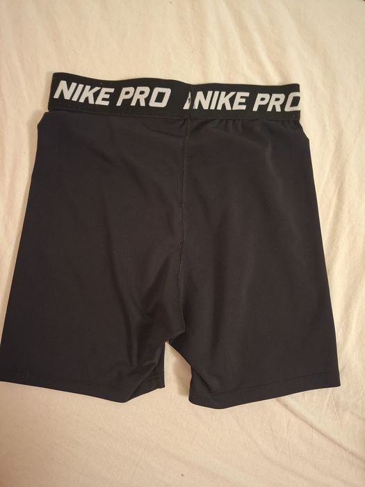 Оригинален клин nike pro черен