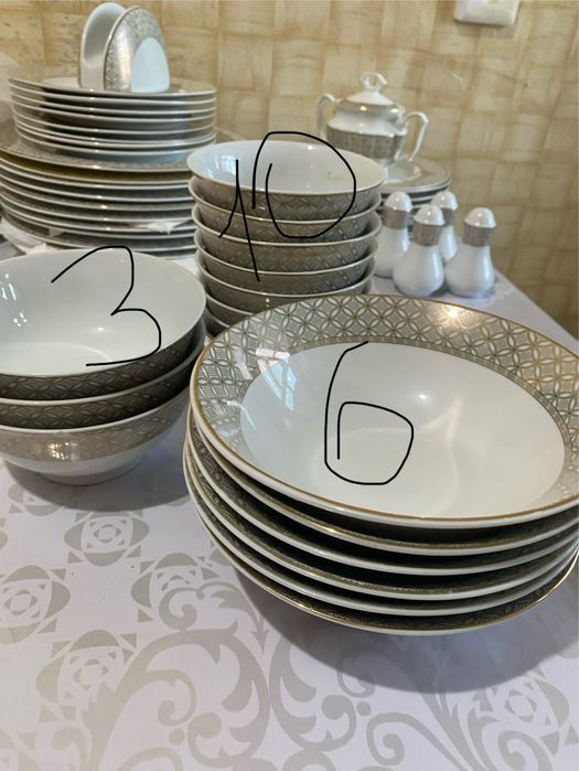 Продам сервиз столовый