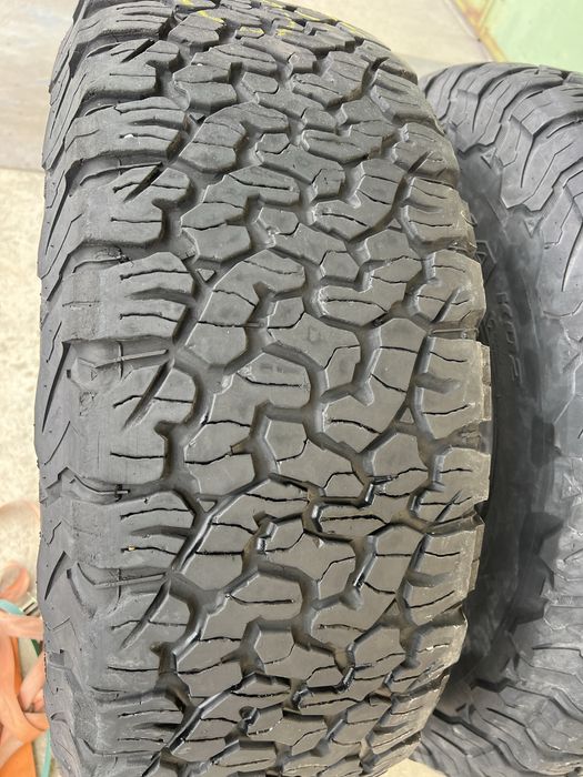 Bf goodrich ko2 all terrain 285  70 17