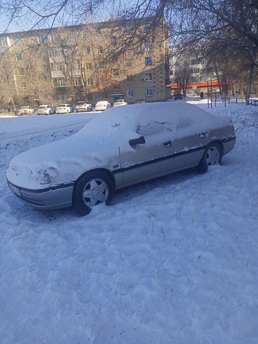 Продам Опель вектор 2.0 объем