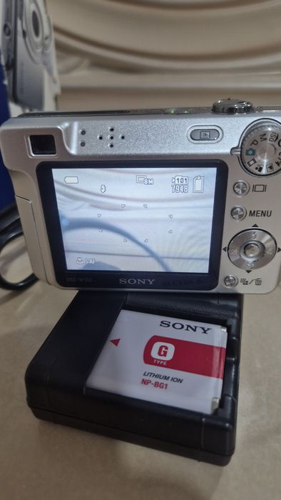 Sony Cyber-shot DSC-W100