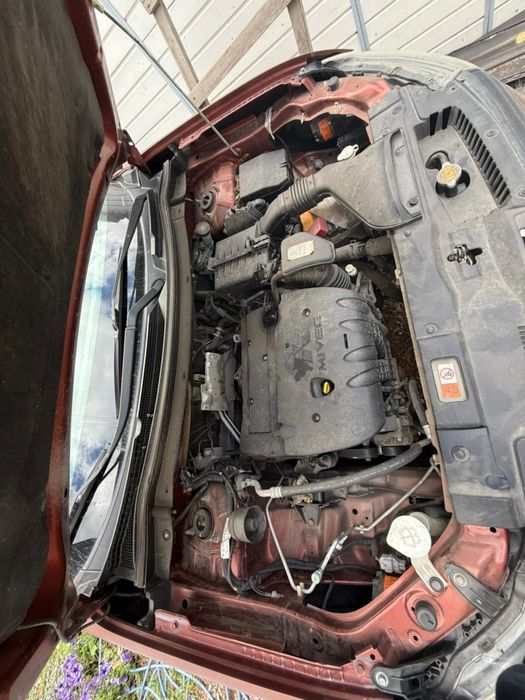 Срочно продам Митсубиси Оутландер