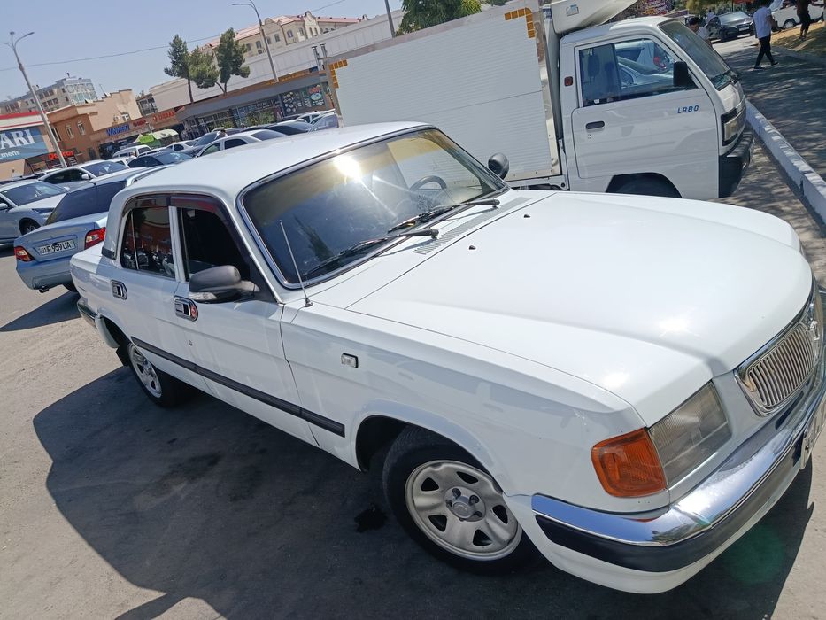 Продам газ 3110 , 2000г , 406д