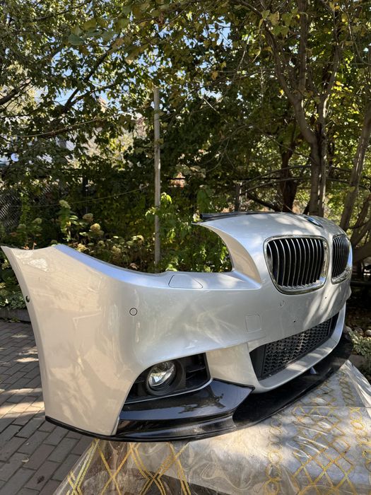Передний бампер bmw f10