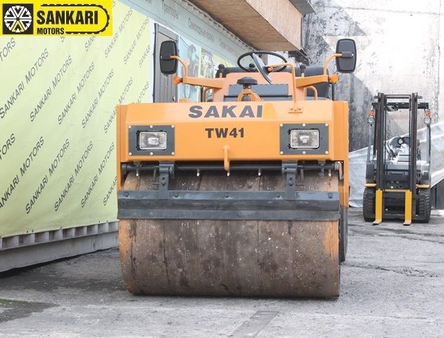 Дорожный каток Sakai TW41