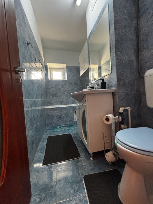 De vânzare apartament 4 camere