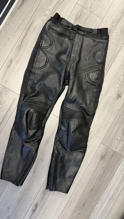 Pantaloni piele moto modeka