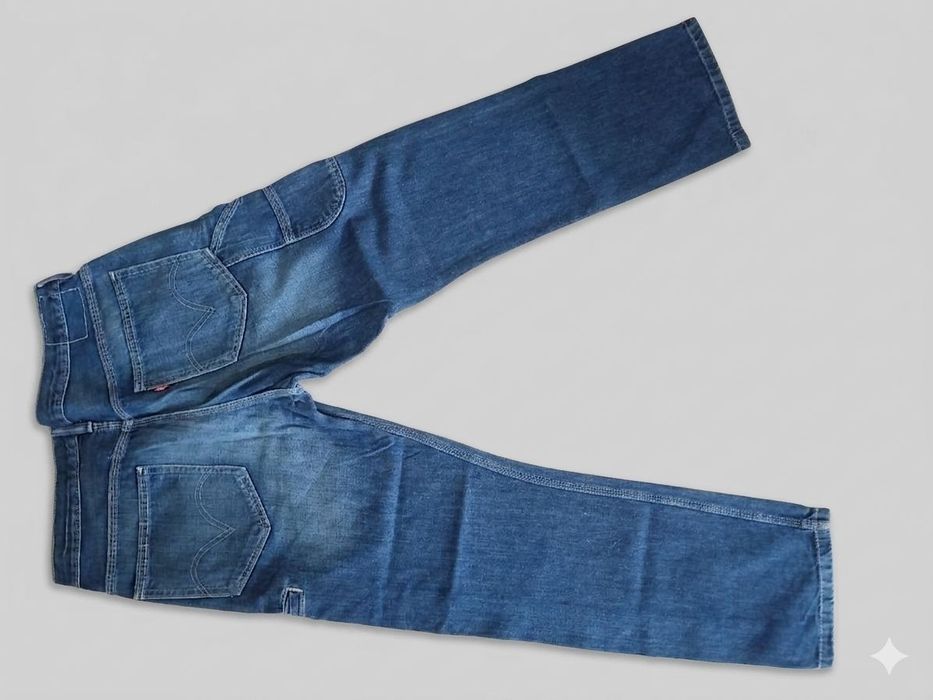 Джинсы Levis оригинал, со Штатов привезли. Модель Carpenter 100 ХБ