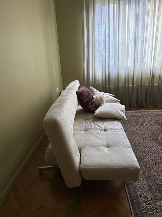 Диван с клик-клак механизъм