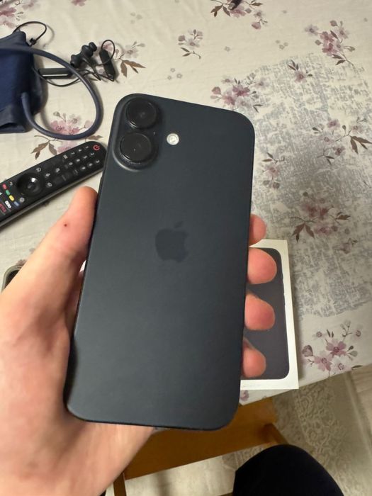 Iphone 16 128 в идеале