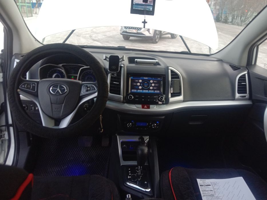 Продам JAC S3 2015 года