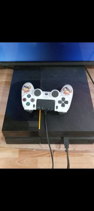 Плэйстежен 4. 500 гигабайт