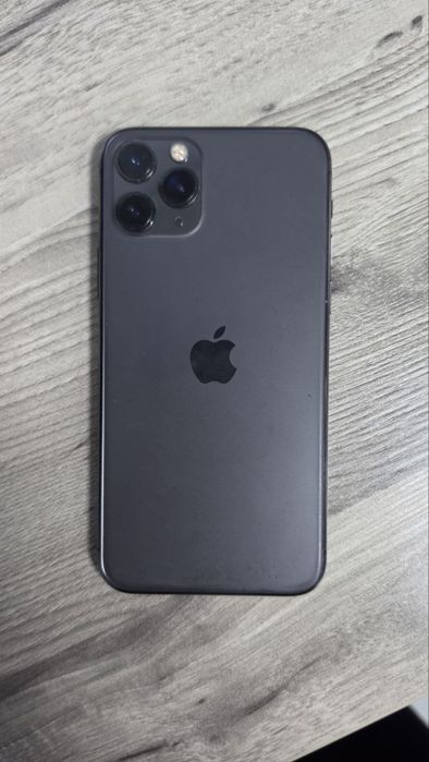 Продаю iPhone 11 Pro 64 GB.