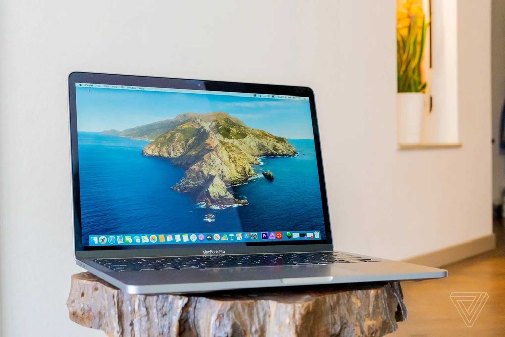 Macbook Pro i5 2020, 16GB, 500 GB SSD - touchbar