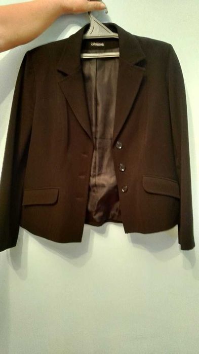 Черный пиджак в хорошем состоянии