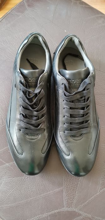 Обувки BOSS естествена кожа НОВИ