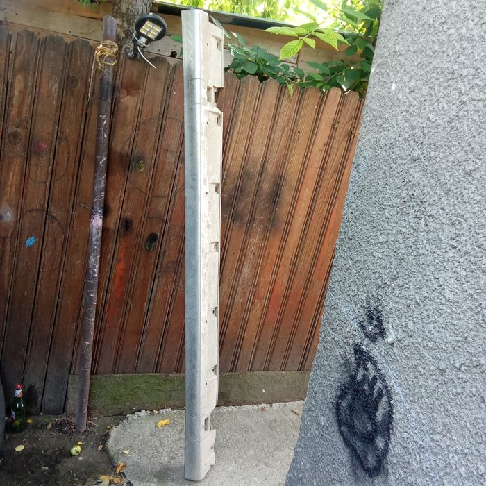 Vând praguri Opel break sunt din plastic