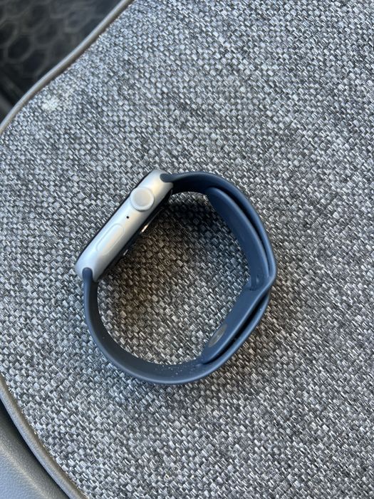 Apple Watch Series 9 (GPS)