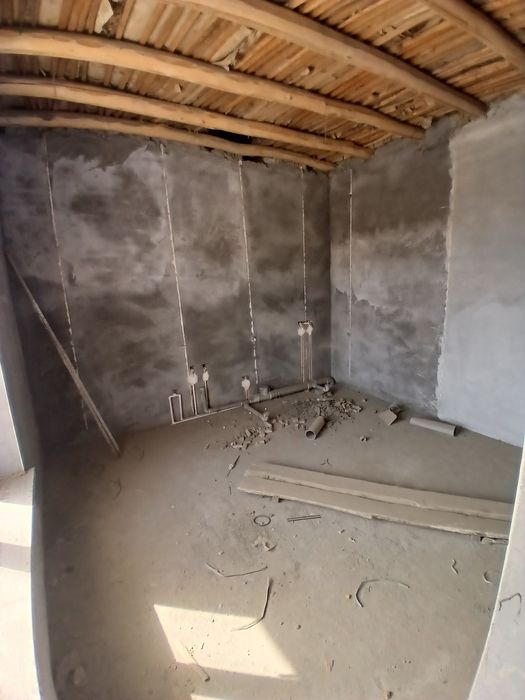 Qo'qon, Aeroport yo'lida, 6 sotixli xovli, yo'lni bo'yida