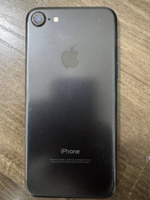 iPhone 7 LL/A 32GB Akkumlyatr 100%