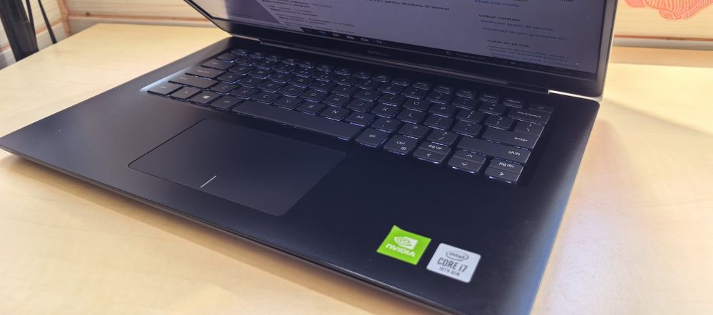 Laptop Dell Vostro_14"FHD IPS__i7-10510U__16GB DDR4__512GB SSD__NVidia MX 250__NOU 10/10