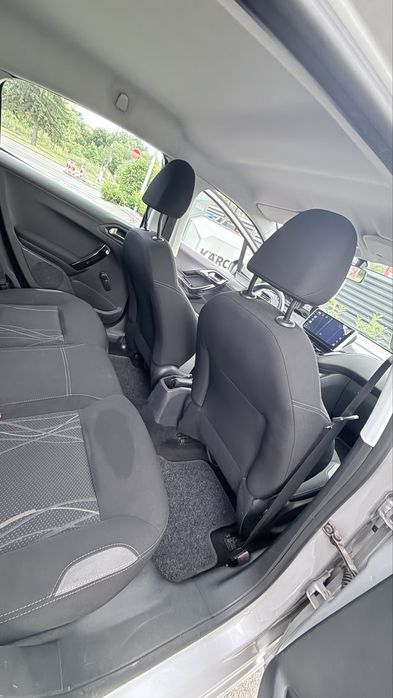 Peugeot 208 1.2 active