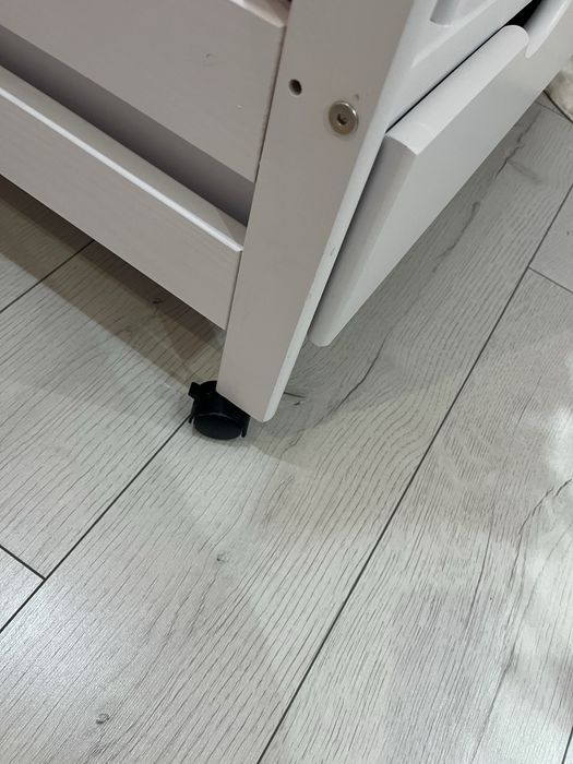 Кошара бяла с мече и матрак