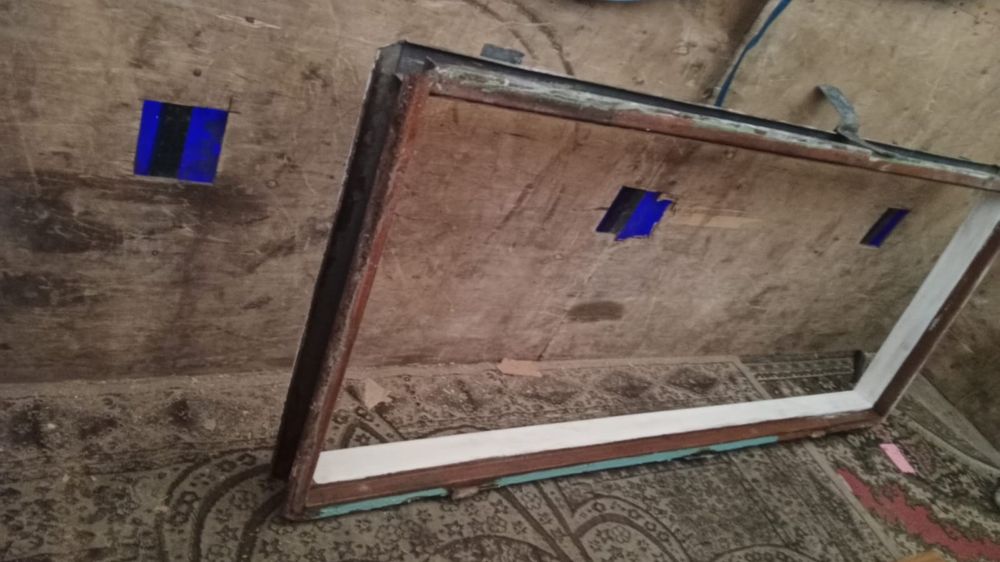 Продам входную дверь