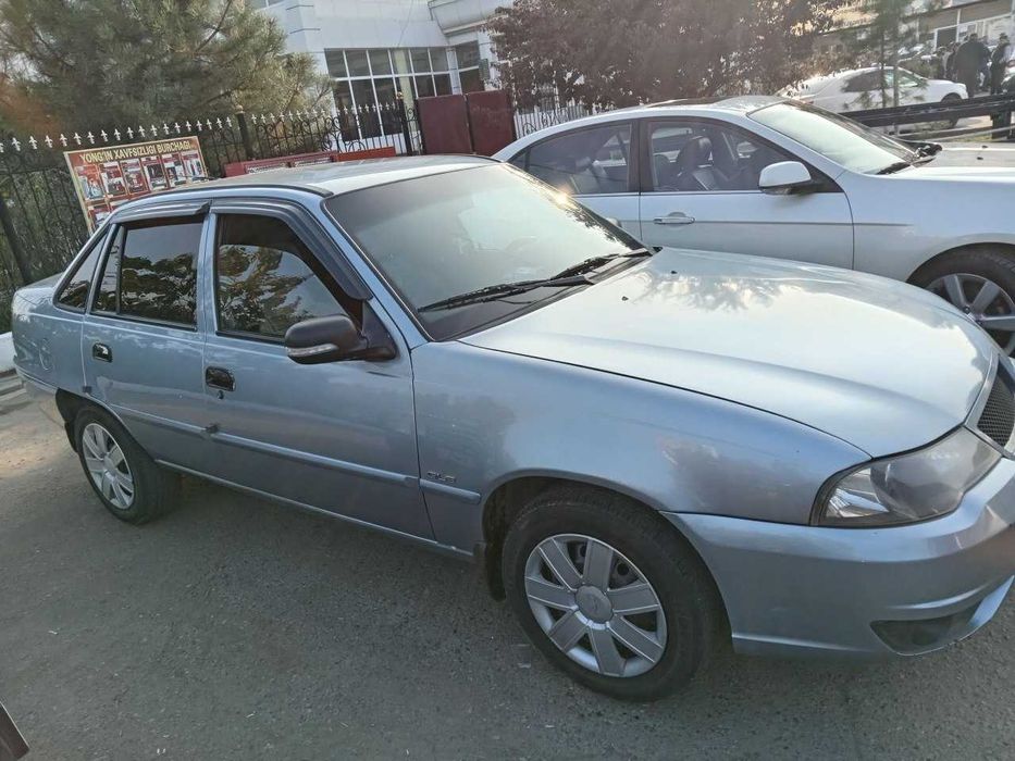 Автомобил сотилади