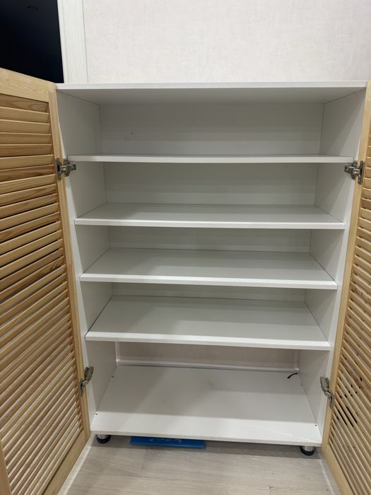 Шкаф для прихожии