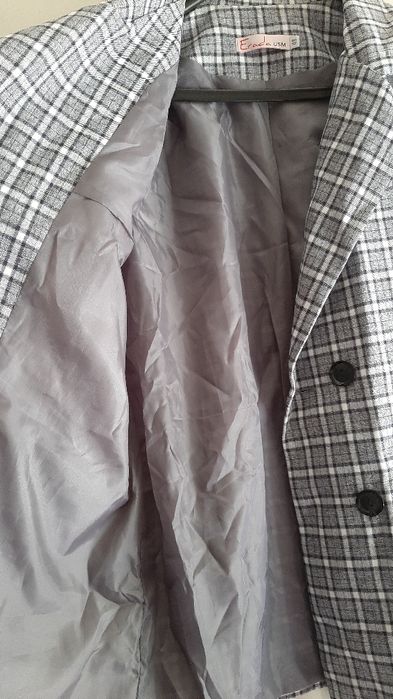 Yangi pidjak 1marta kiyilgan