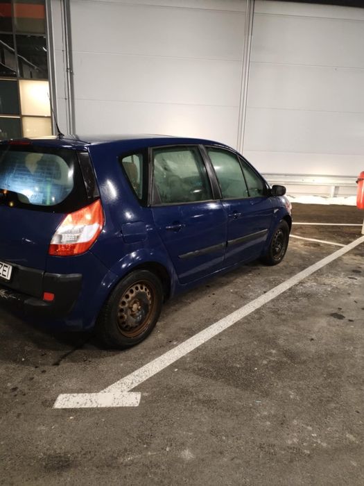 Vând sau schimb
 Renault scenic 2 
An 2006
Motor 1.9 
6 +1trepte 
130