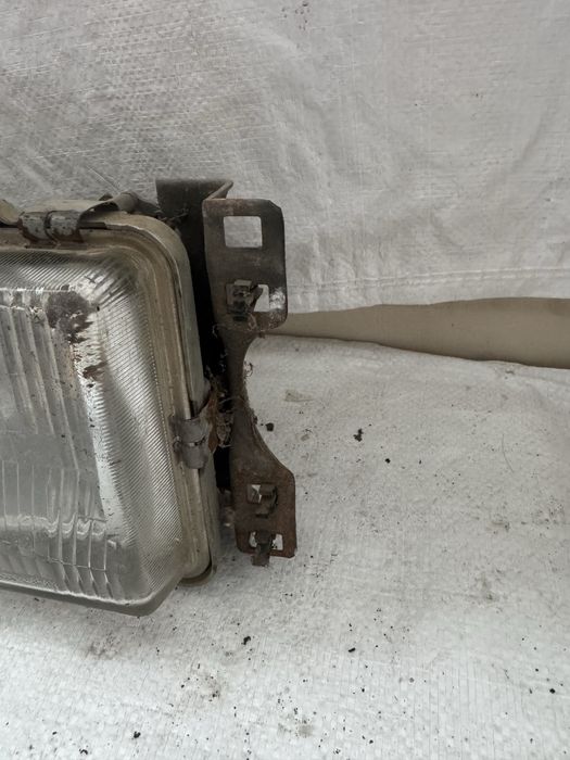 Оригинален фар Тойота Корола Toyota Corolla