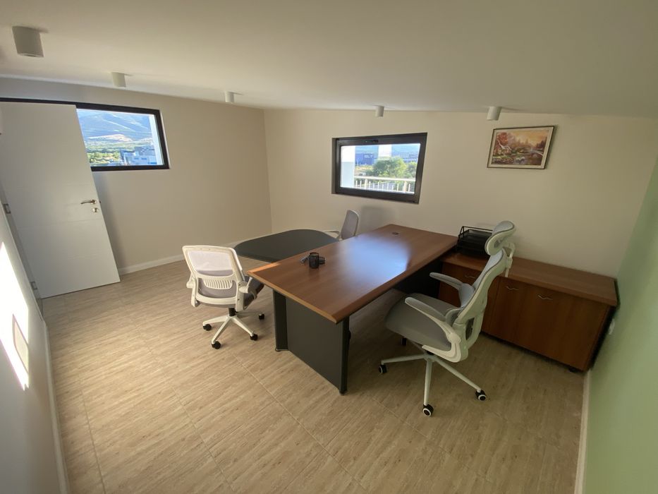 Директорско Бюро