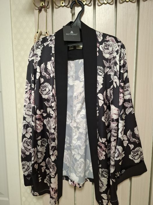 Продам шелковую накидку