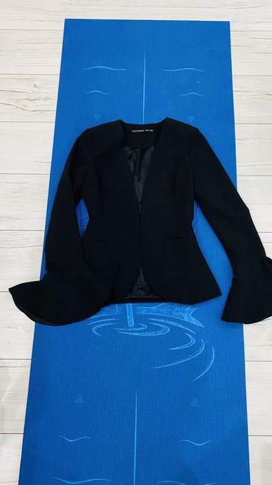 Пиджак , с бутика LOVE REPUBLIC