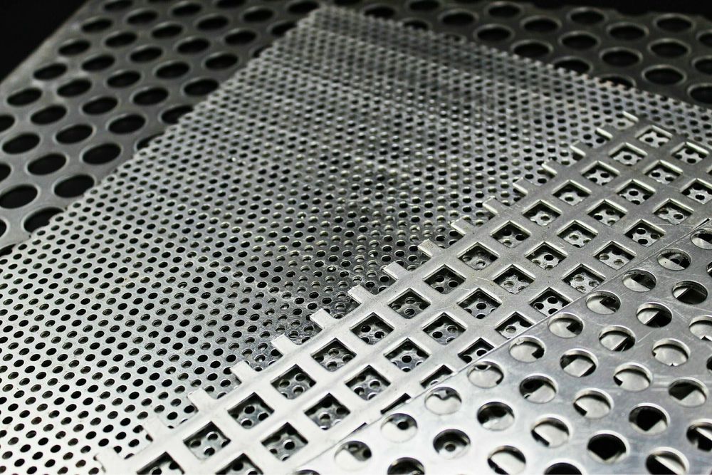 Tabla de otel perforat
