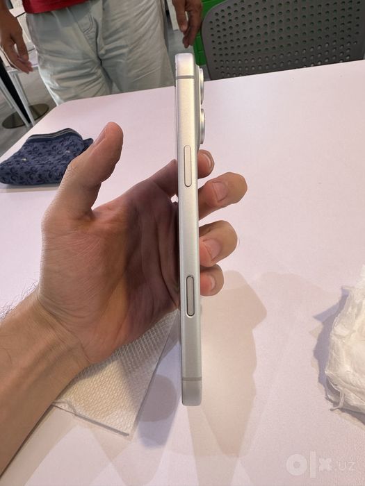 Iphone 17 pro max 256 sim esim