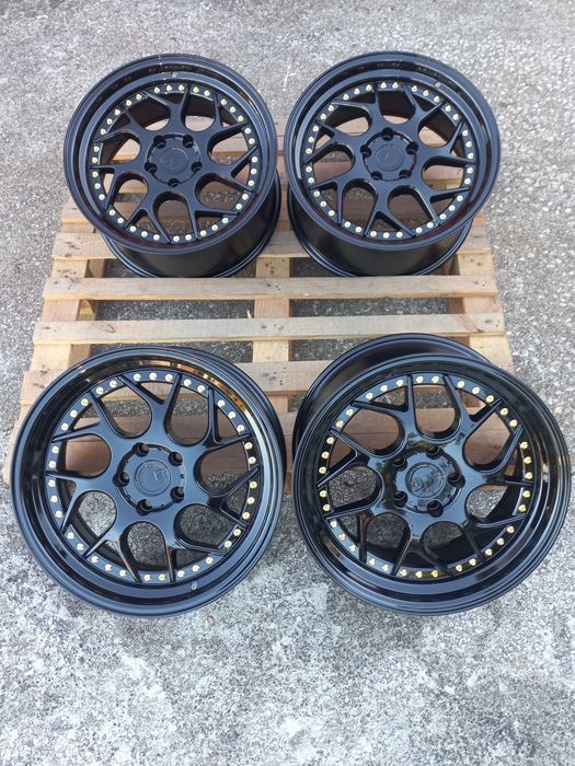 18"5x114.3 Black ^Gold 8.5j et35 Honda Mitsubushi Hyundai Renault Nissan Mazda Чисто Нови..