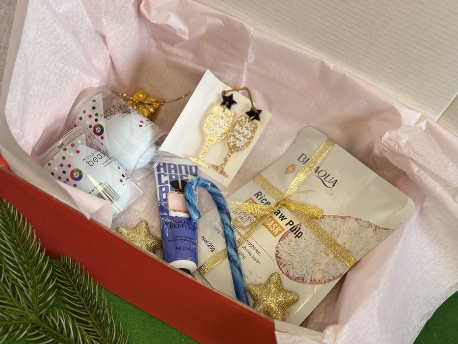 Подарочные боксы