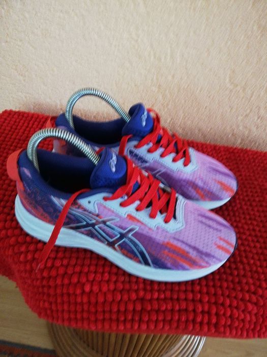 Adidași Asics nr 38 dama
