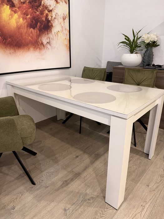 Обеденный стол (раздвижной)