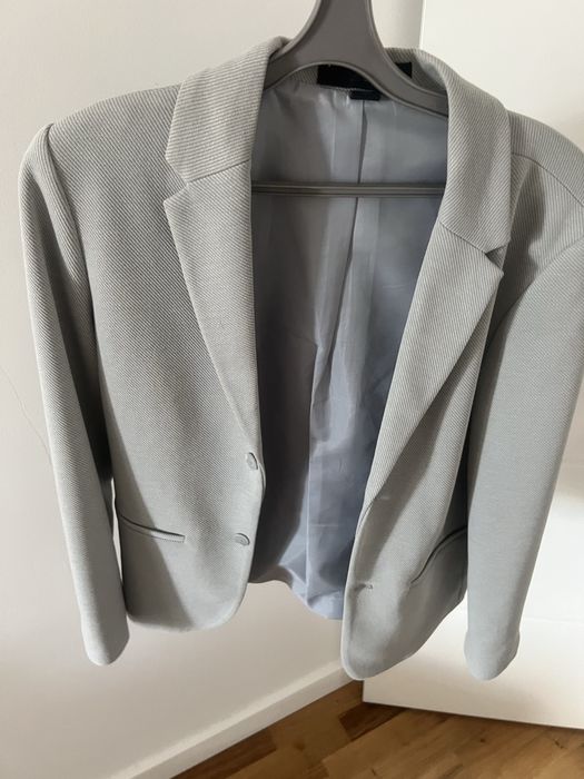 Продам подростковый пиджак Zara