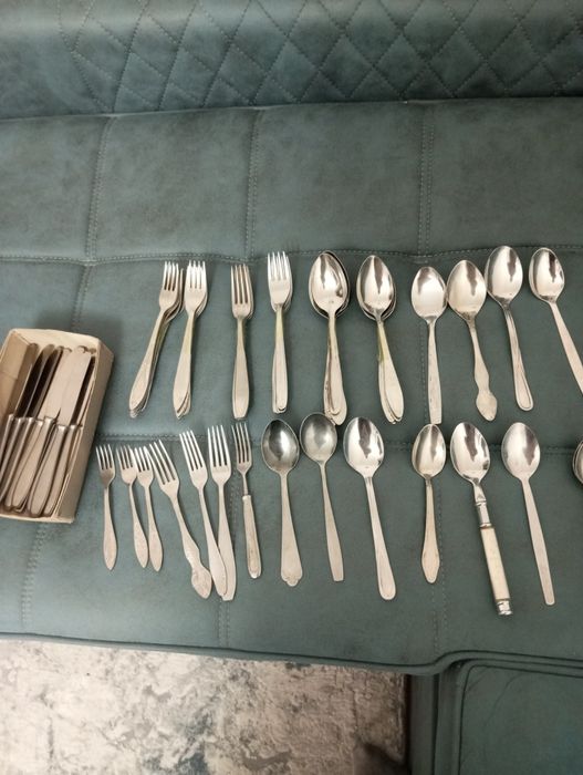 Ножи вилки ложки 51предмет за всё 40000,ножи по15,3фото 31шт за всё 30