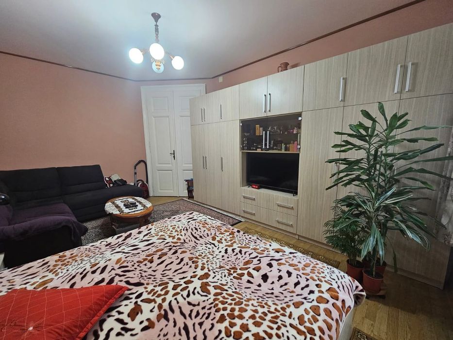 Vând Apartament 2 Camere Decomandate Lugoj