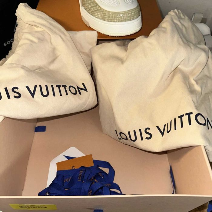 #NOU# Louis Vuitton LV Skate Crem - Verificare Colet -