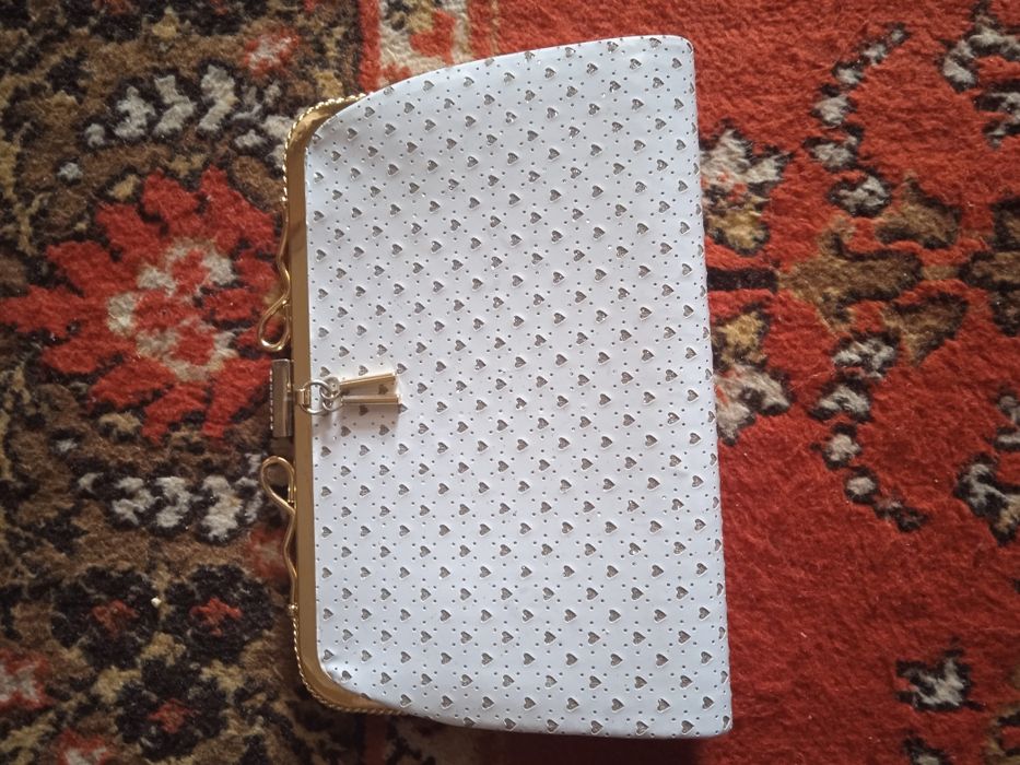 Женский клатч новый