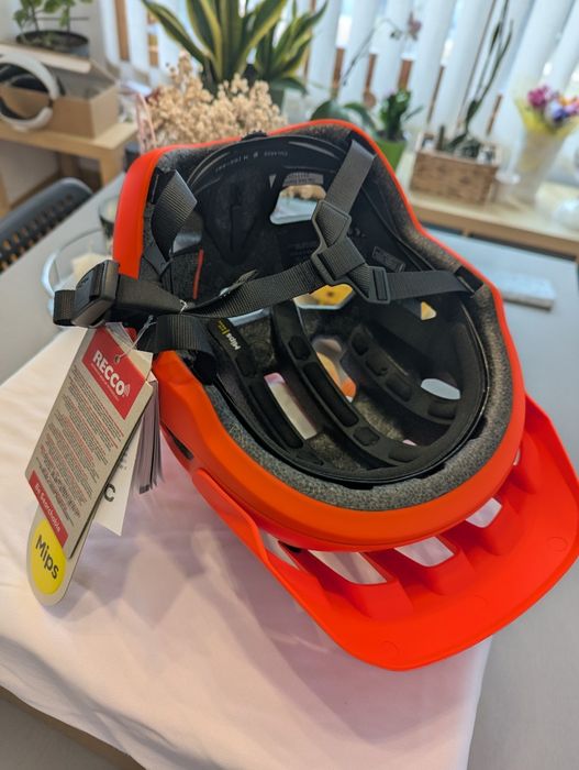 Велосипедна каска POC Cularis М MIPS